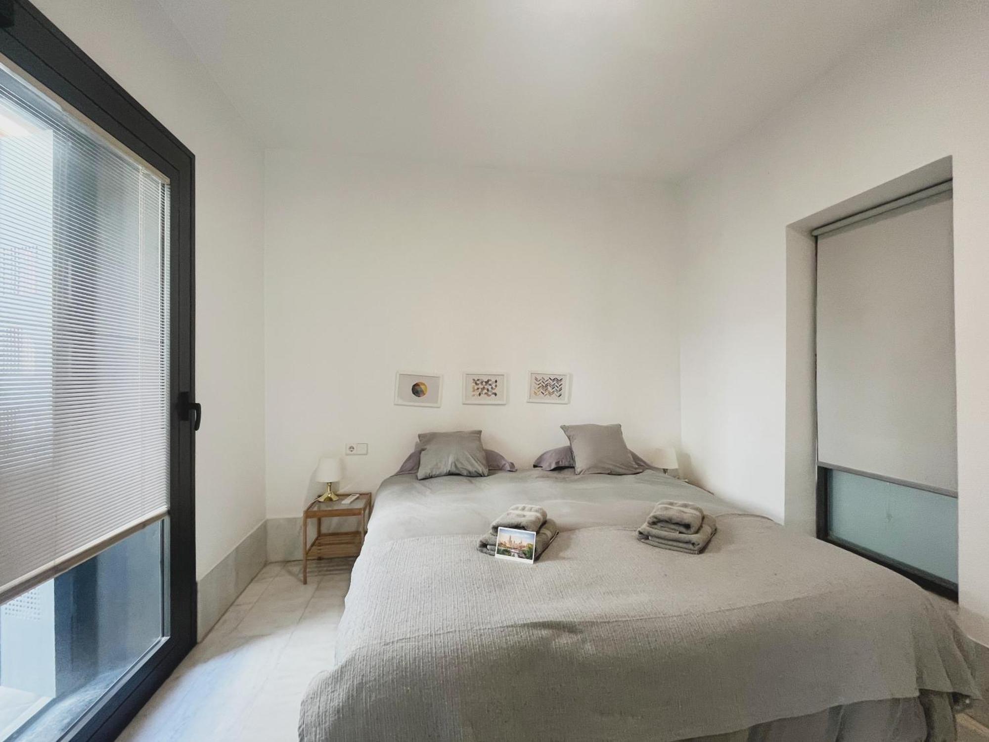 Center Veronica Confort Sevilla Dış mekan fotoğraf