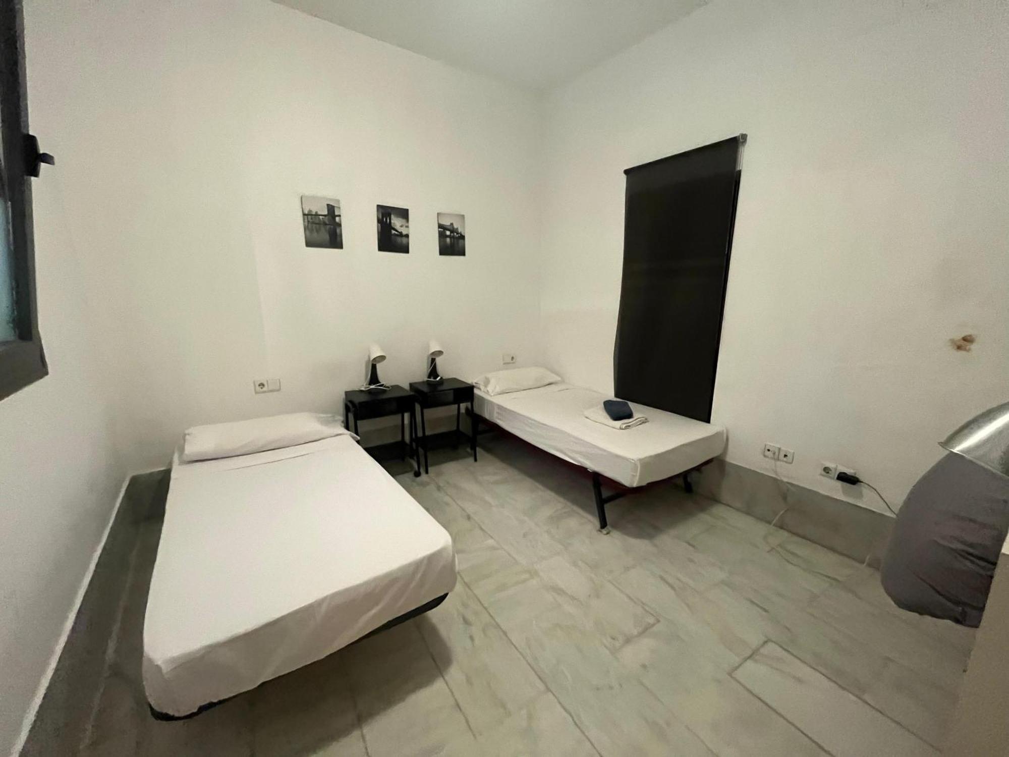 Center Veronica Confort Sevilla Dış mekan fotoğraf